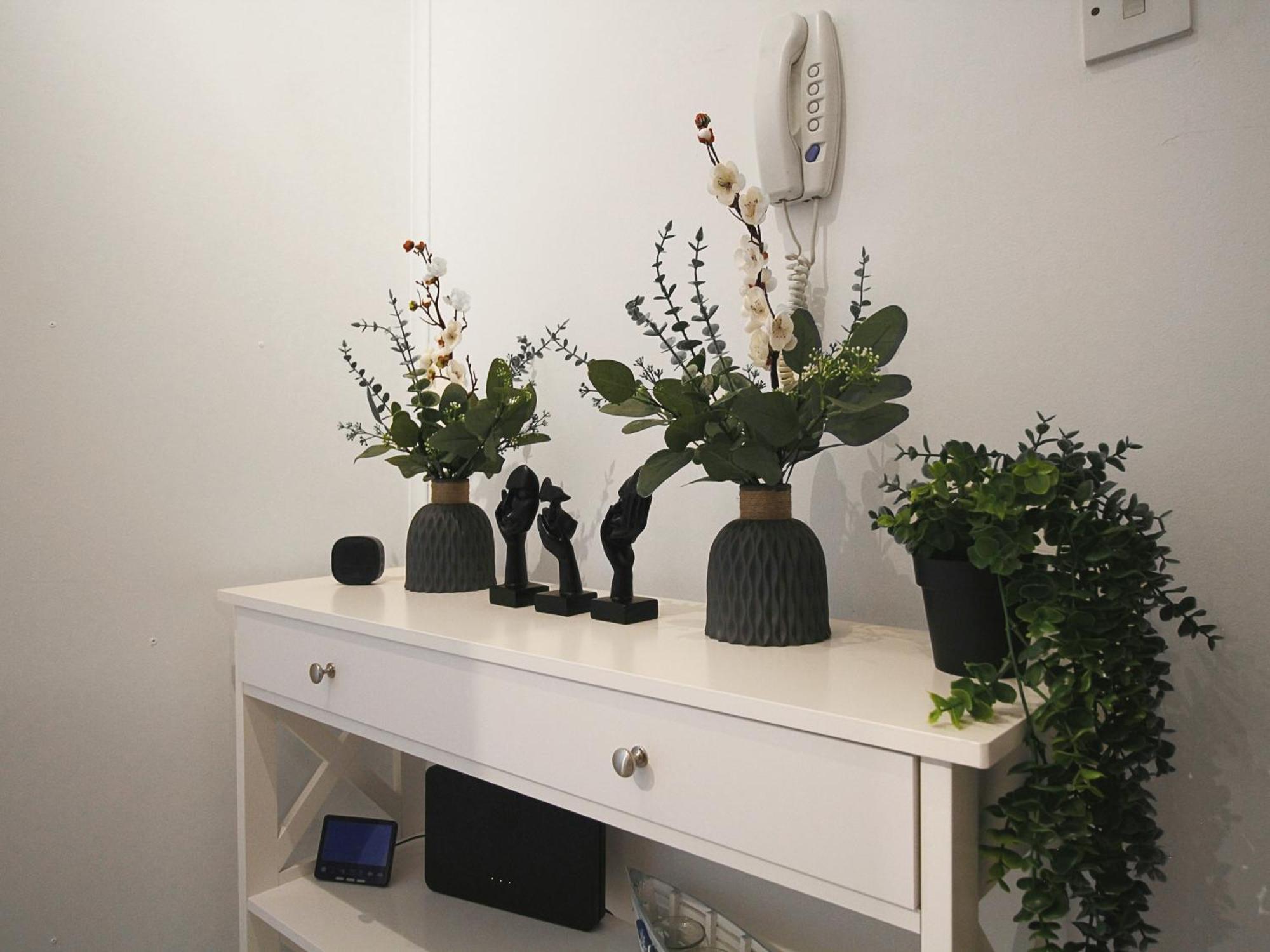 2Bdr Flat Rg1 - Free Open Parking Διαμέρισμα Ρίντινγκ Εξωτερικό φωτογραφία