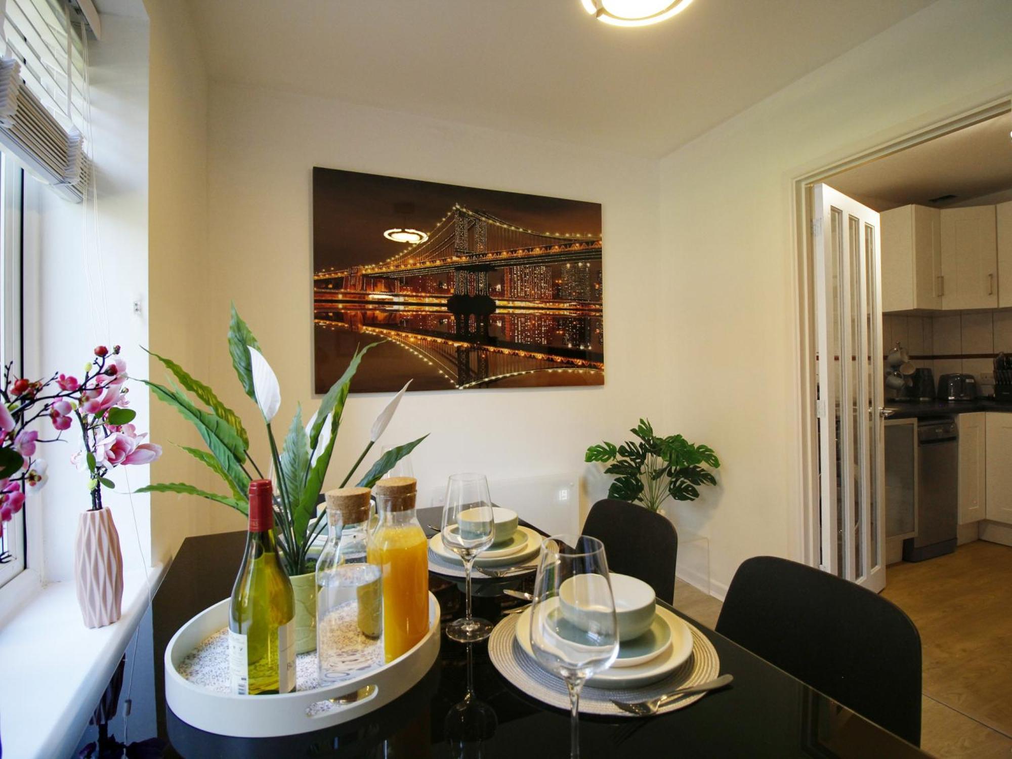 2Bdr Flat Rg1 - Free Open Parking Διαμέρισμα Ρίντινγκ Εξωτερικό φωτογραφία