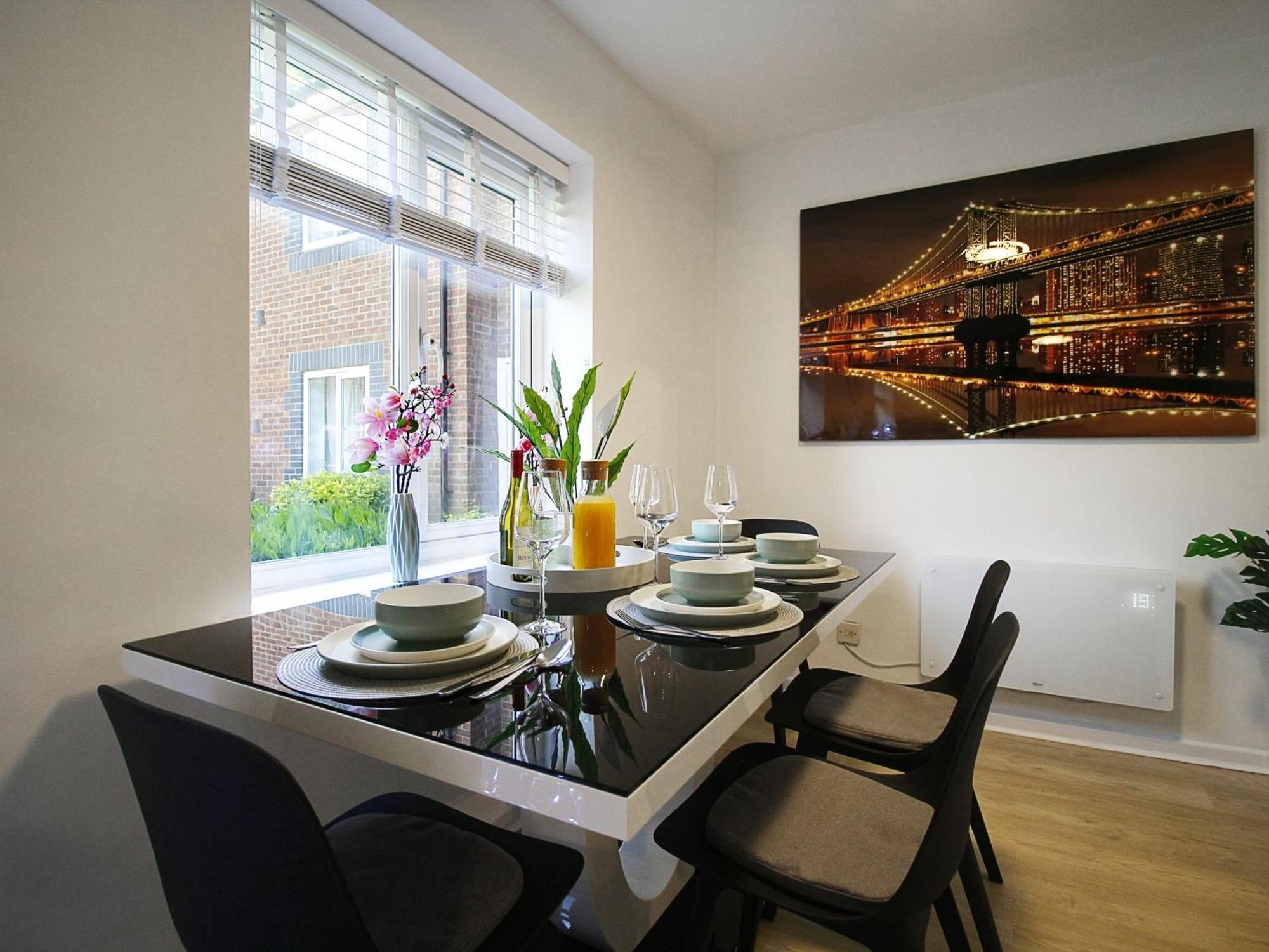 2Bdr Flat Rg1 - Free Open Parking Διαμέρισμα Ρίντινγκ Εξωτερικό φωτογραφία