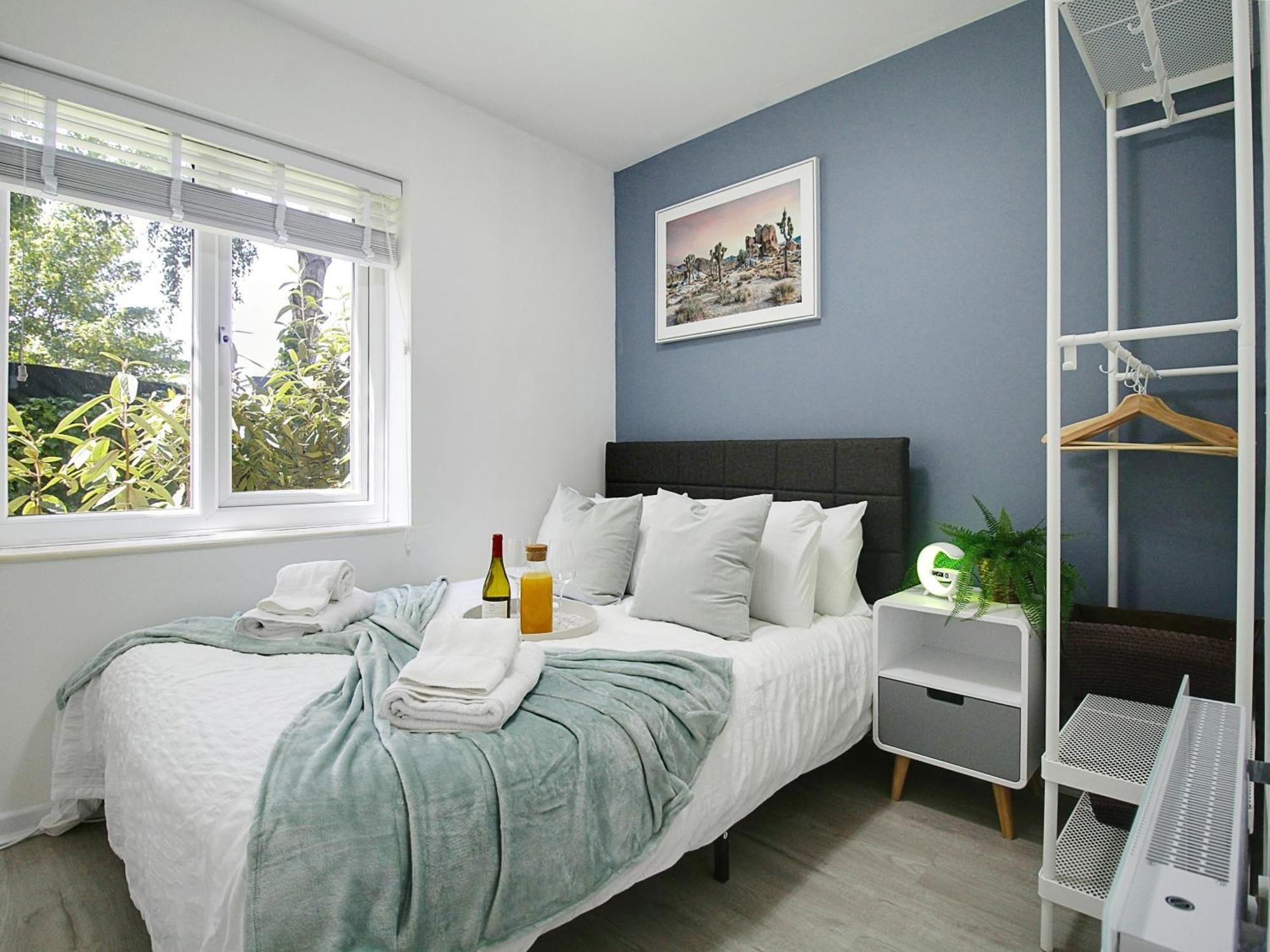 2Bdr Flat Rg1 - Free Open Parking Διαμέρισμα Ρίντινγκ Εξωτερικό φωτογραφία